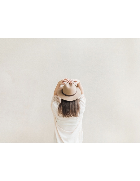 Lámina Chica sombrero