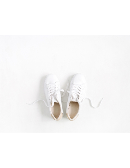 Lámina Zapatillas blancas