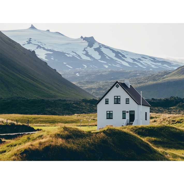 Lámina Casa blanca en montaña